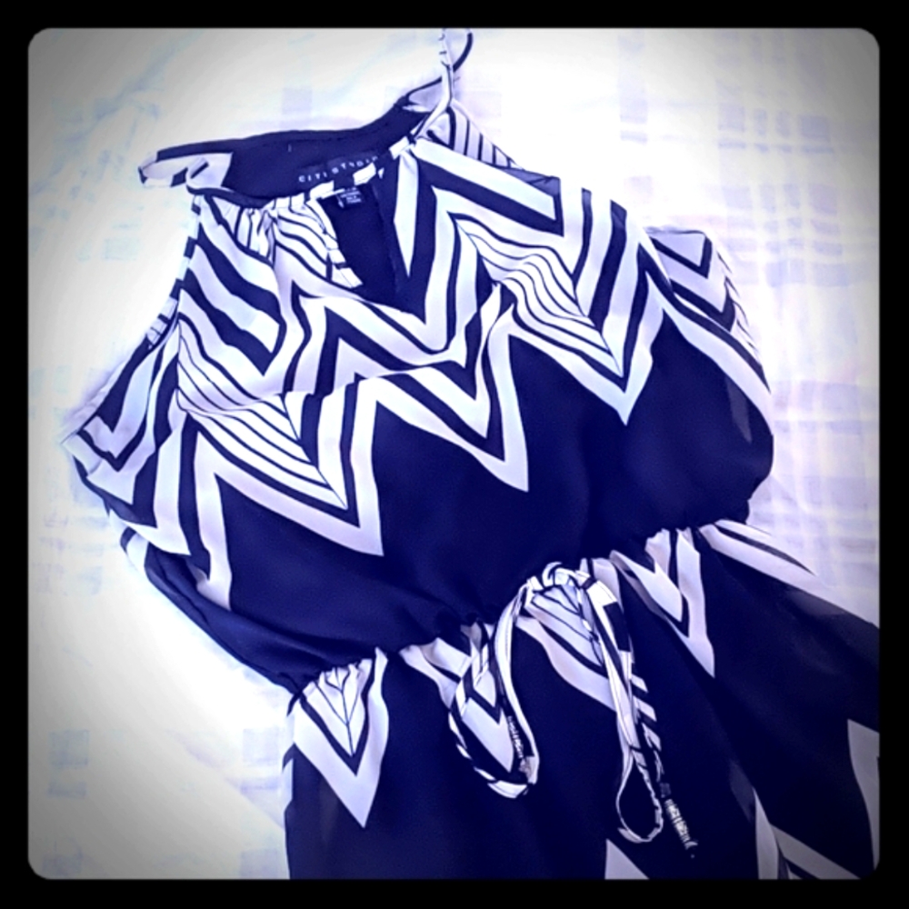 City Studio Chevron Halter Keyhole Maxi Dress
